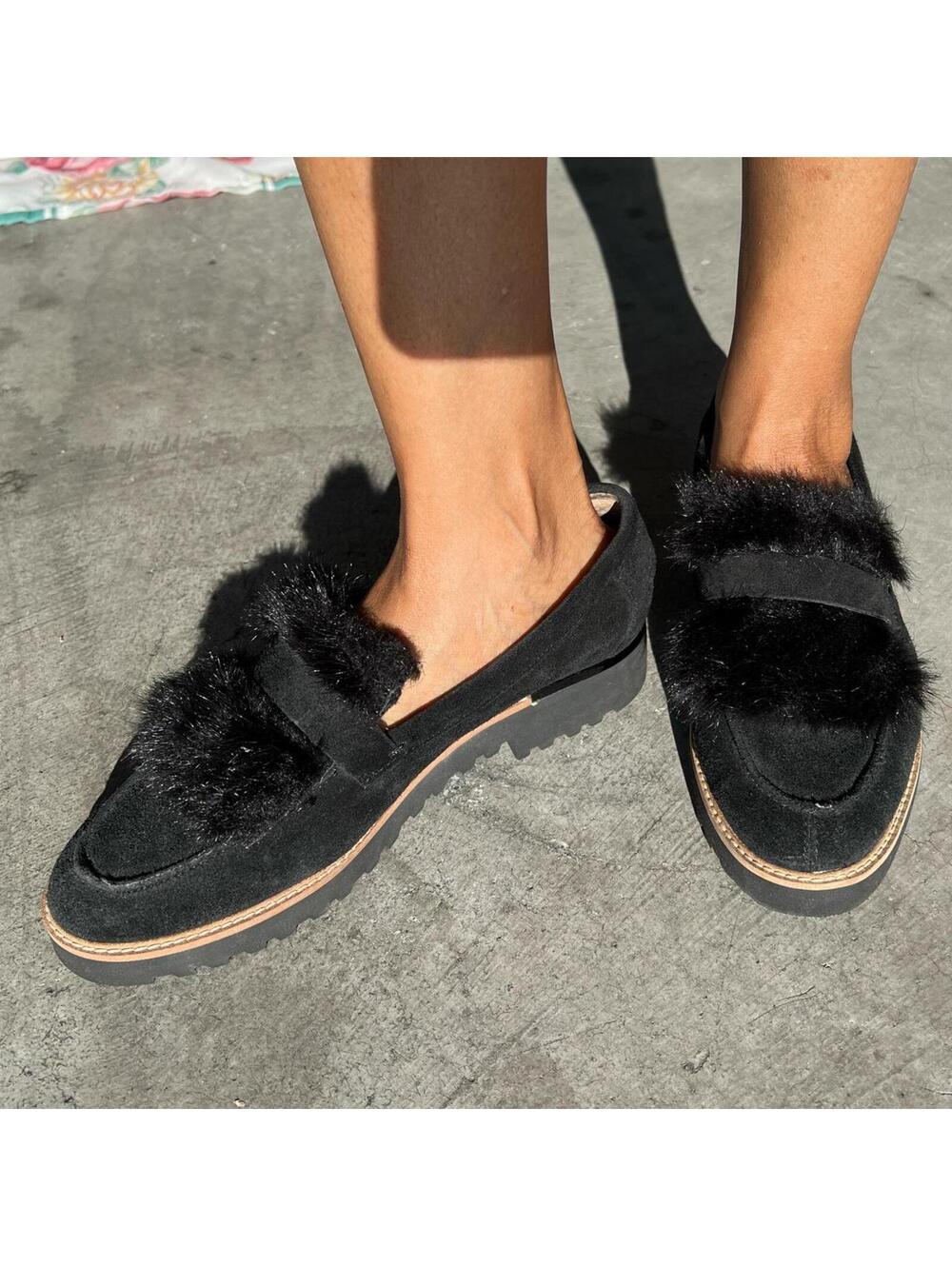 Women's Black Loafer